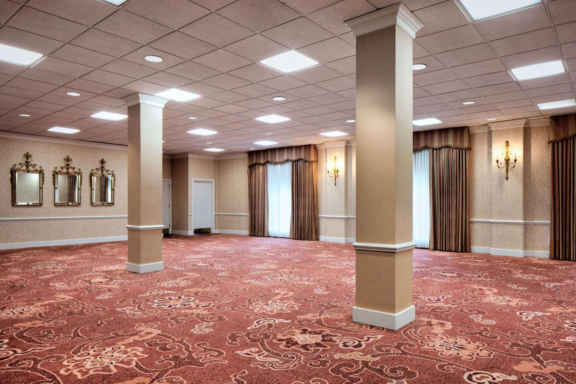 Amway Grand Plaza Hotel, Curio Collection By Hilton Grand Rapids Buitenkant foto