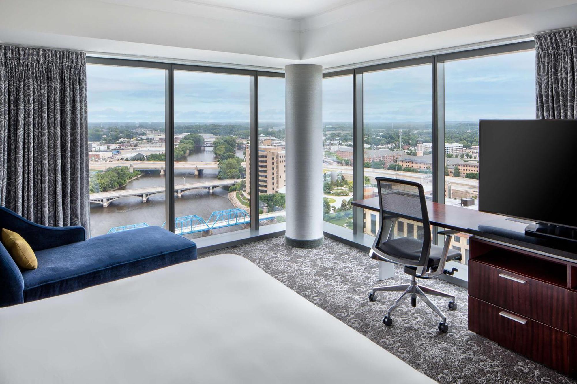 Amway Grand Plaza Hotel, Curio Collection By Hilton Grand Rapids Buitenkant foto
